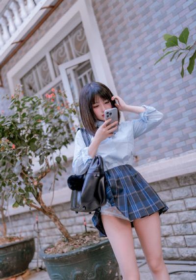 韩国伦理电影中文_超清在线手机播放
