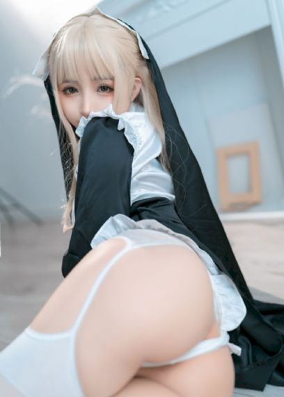 王后伞下_续集欧美成人在线