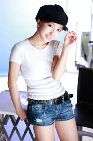 日女人的b_HD全集免费播放