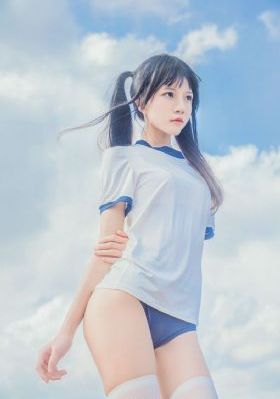 爱就宅一起_超清超清在线观看